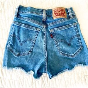 Levi’s High Rise Denim Shorts: Size 25
